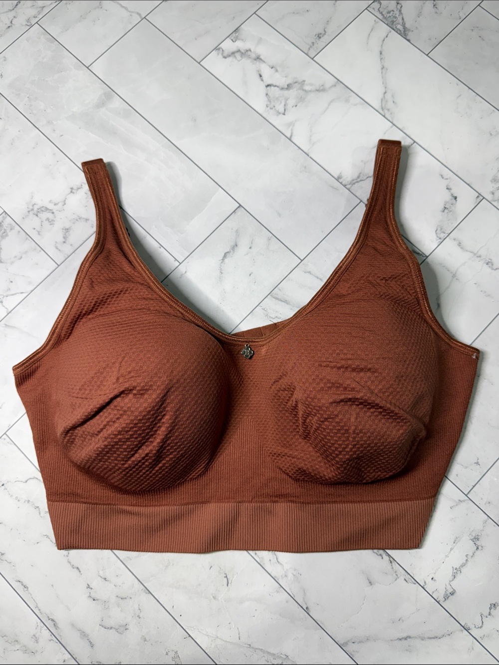 Breezies Air Effects Seamless Underwire Contour Bra Chocolate 38B